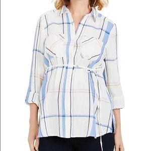 Maternity plaid shirt NWT